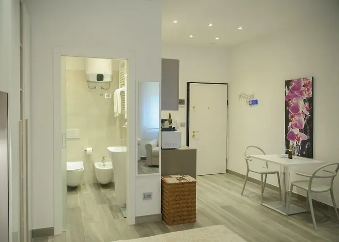 Apartamento Andrea Luxury Strada Maggiore Studio 1 Bolonha