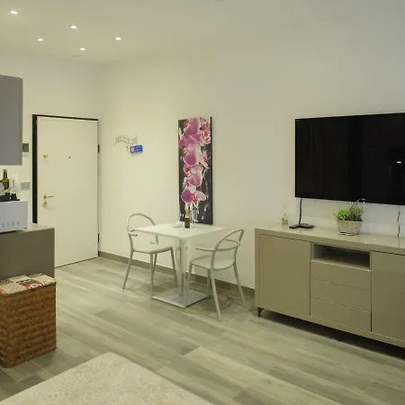 דירה Andrea Luxury Strada Maggiore Studio 1 בולוניה