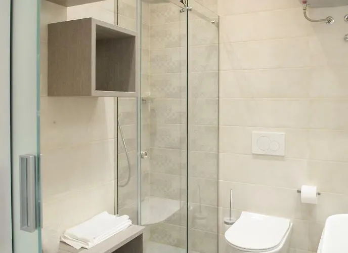 아파트 Andrea Luxury Strada Maggiore Studio 1 *