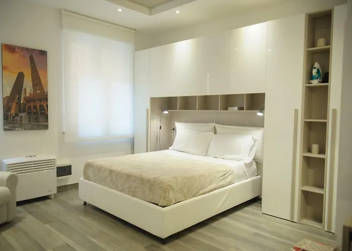 Andrea Luxury Strada Maggiore Studio 1